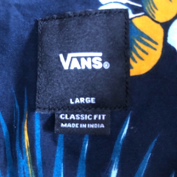 Vans Men’s Floral Print  Navy and Yellow Hawaiian Tropical Shirt Large - Picture 8 of 8
